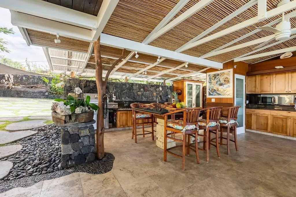 Dom wakacyjny Little Piece Of Heaven- Oceanfront Private Home Kailua-Kona Stany Zjednoczone Ameryki